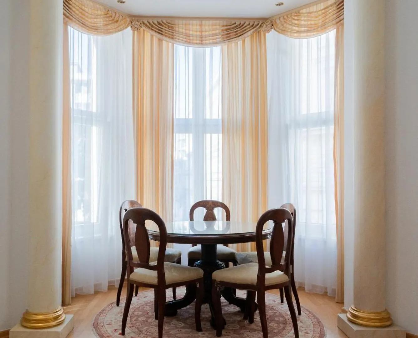 Empress Sisi Royal Apartment Vienna 0*,  Austria