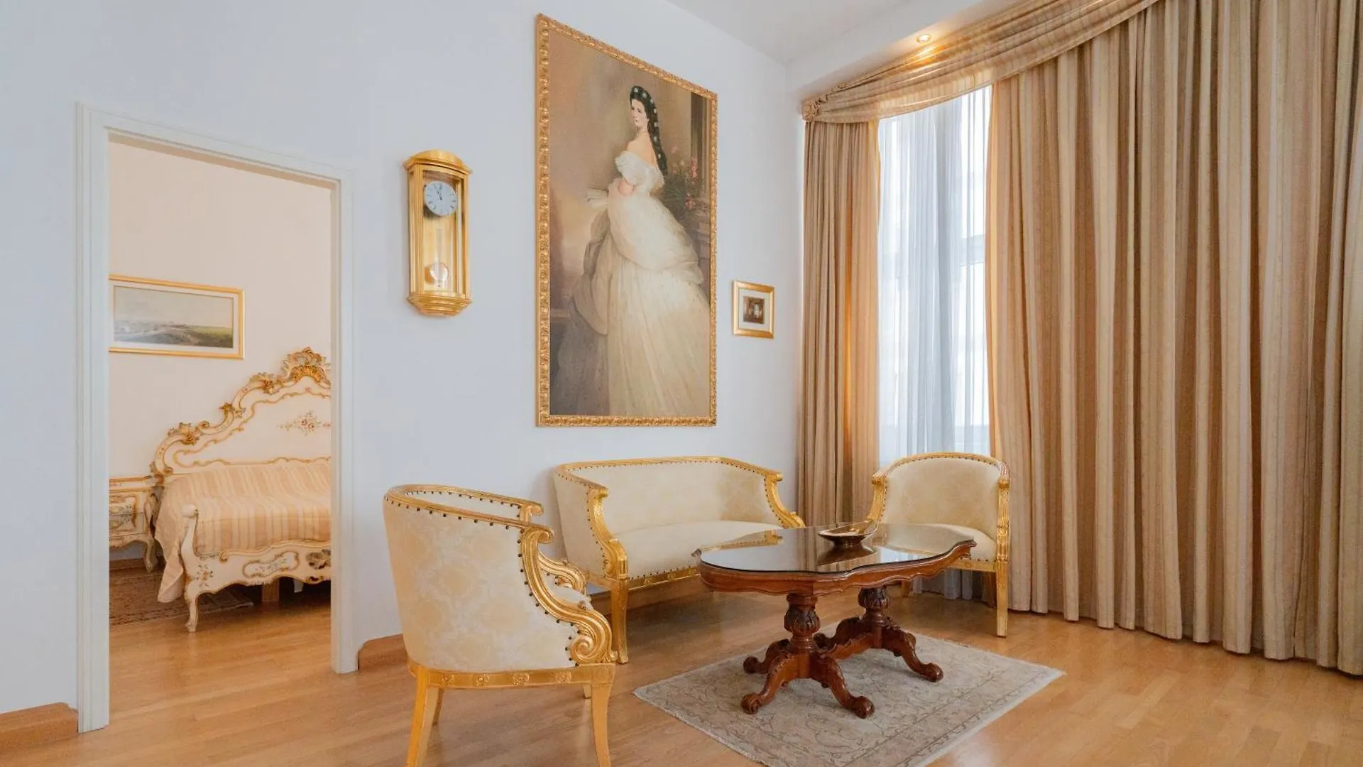 Empress Sisi Royal Apartment Vienna