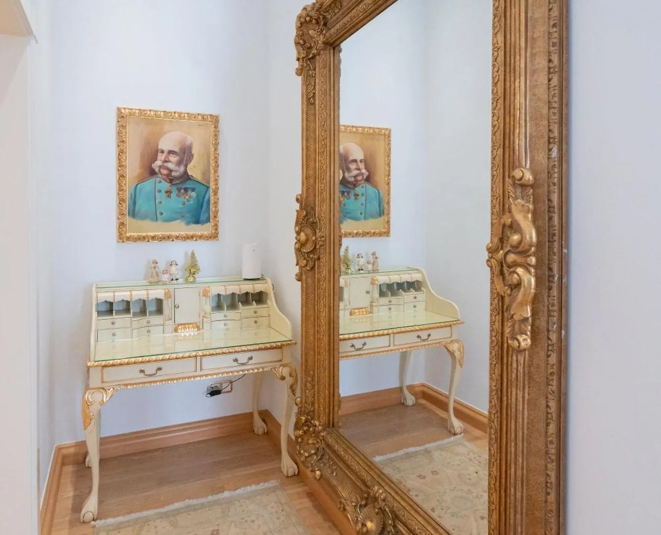 Empress Sisi Royal Apartment Vienna