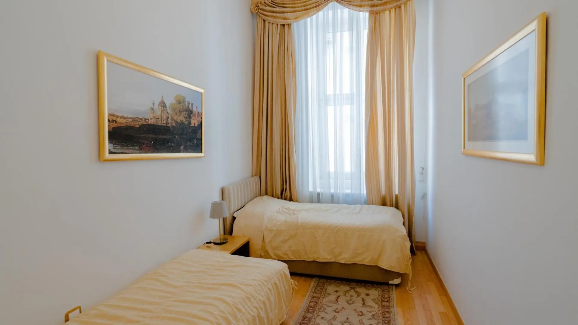 Empress Sisi Royal Apartment Vienna 0*,  Austria